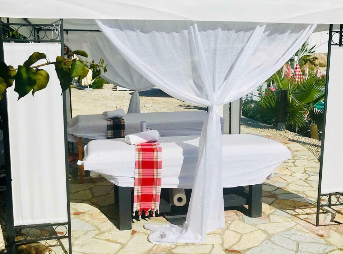 Villa 23 On The Bay Sarandë 外观 照片