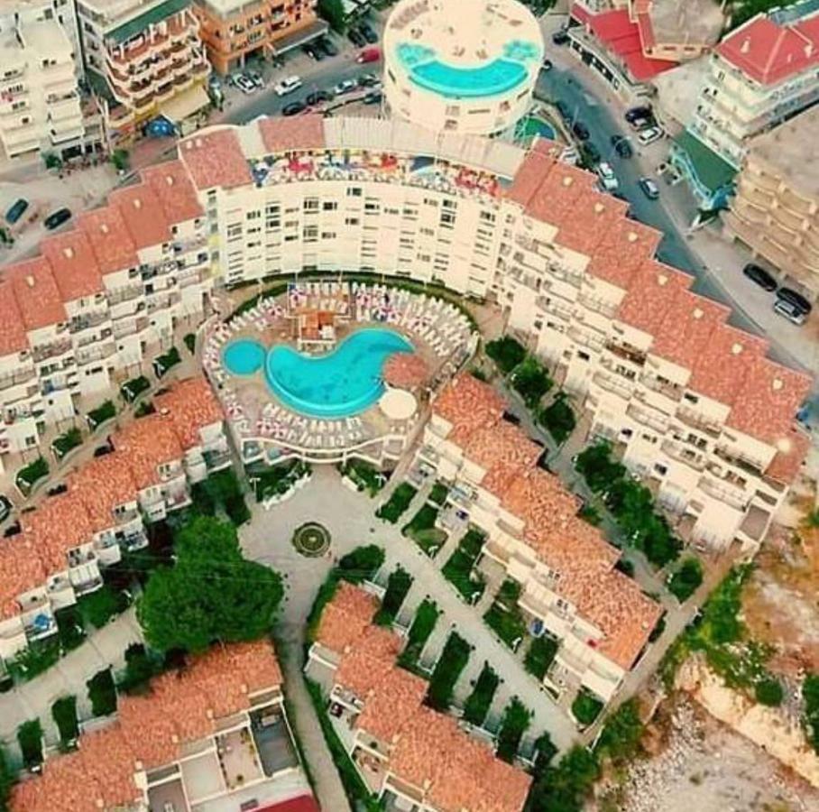 Villa 23 On The Bay Sarandë 外观 照片